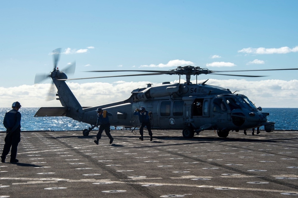 USS Harpers Ferry Participates in Steel Knight 23