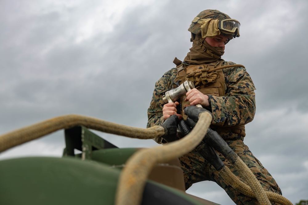 3d Transportation Battalion conducts simulated casualty evacuation drills with Marine Heavy Helicopter Squadron 465