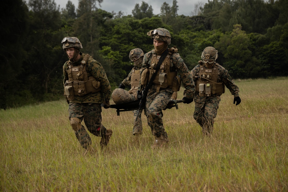 3d Transportation Battalion conducts simulated casualty evacuation drills with Marine Heavy Helicopter Squadron 465