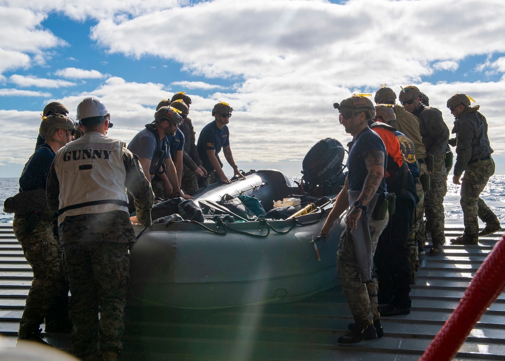 EODESU1 Deploys CRCC off USS Portland Well Deck