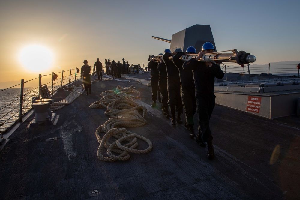 USS Nitze departs Aqaba, Jordan