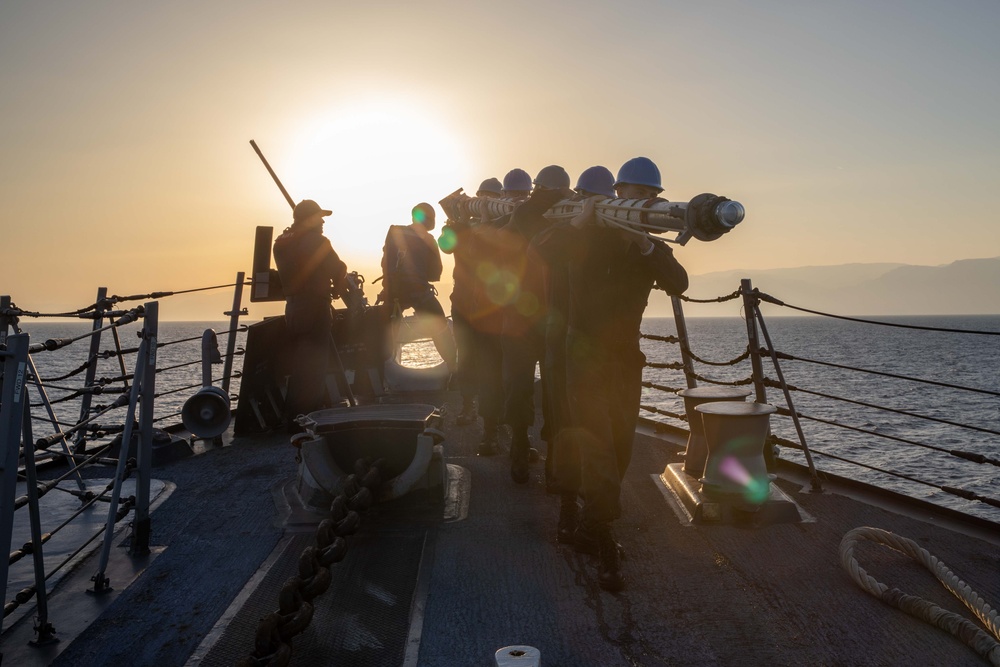 USS Nitze departs Aqaba, Jordan