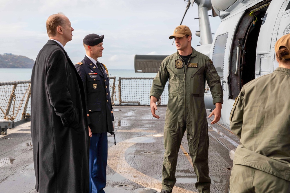 USS Leyte Gulf (CG 55) Welcomes Distinguished Visitors in Koper, Slovenia