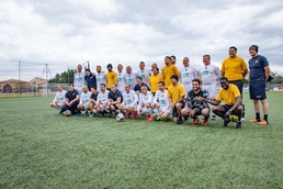 USS Truxtun (DDG 103) Completes Community Relations Event
