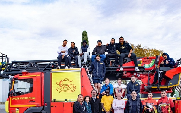 USS Truxtun (DDG 103) Completes Community Relations Event