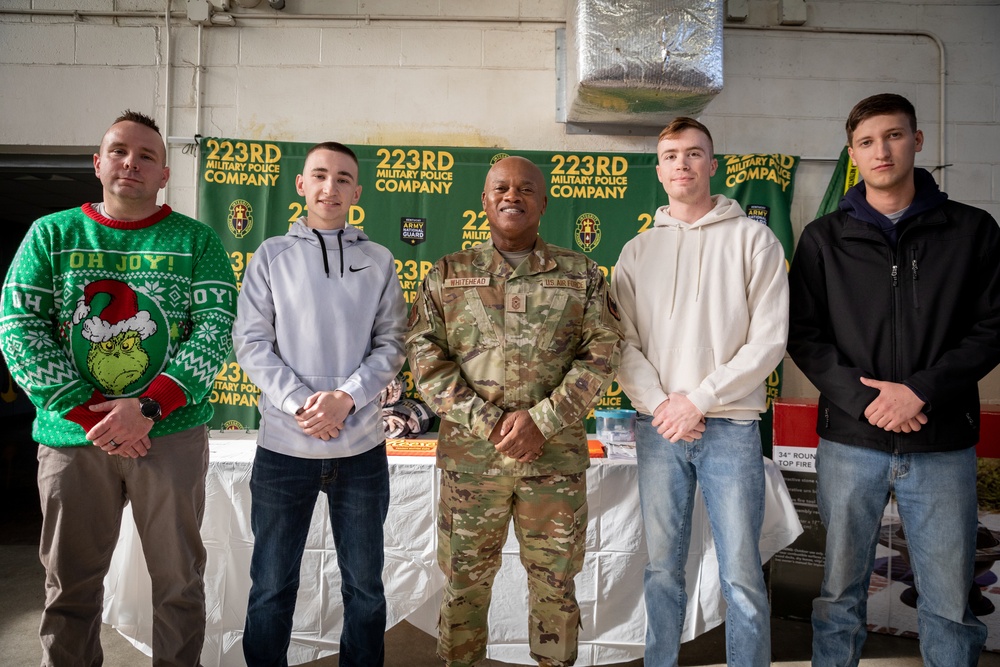 National Guard SEA visits Kentucky soldiers