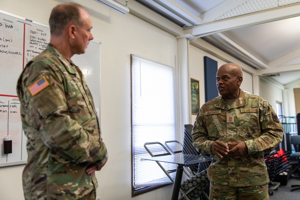 National Guard SEA visits Kentucky soldiers