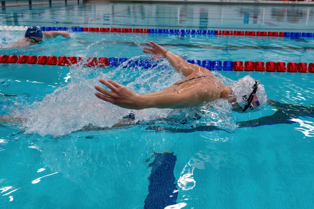 Sgt. 1st Class Elizabeth Marks Prepares for Para Swimming Nationals