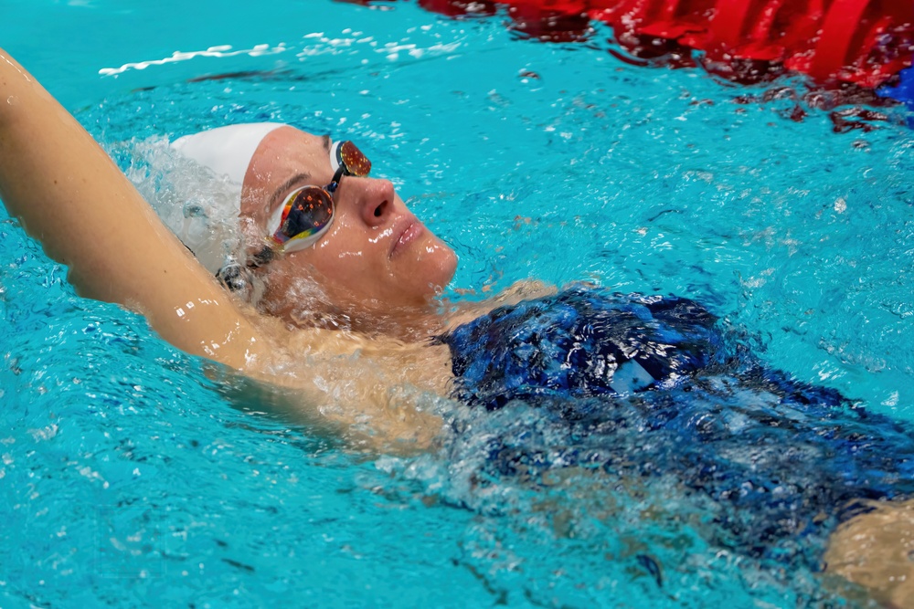 Sgt. 1st Class Elizabeth Marks Prepares for Para Swimming Nationals