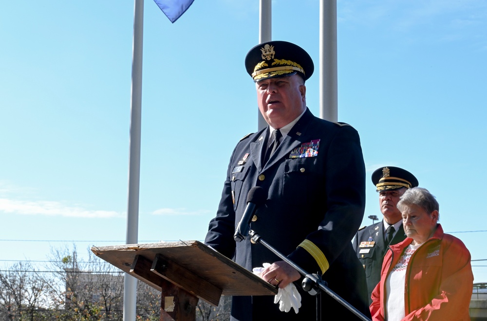 South Carolina National Guard participates in wreath laying ceremony in honor of fallen service members