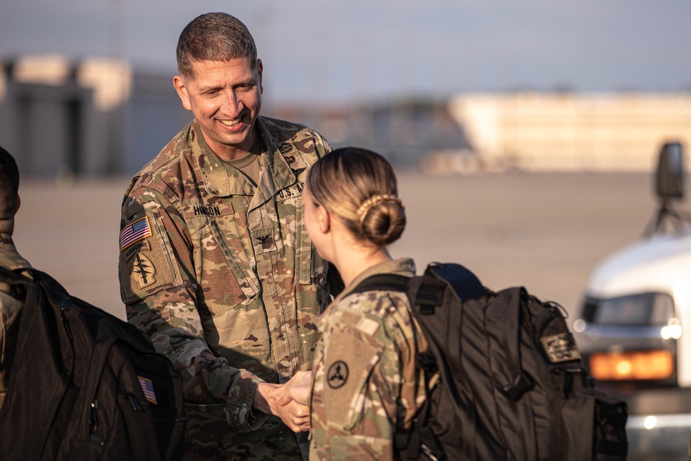 Col. John Hinson Welcomes 330th Movement Control Battalion Home