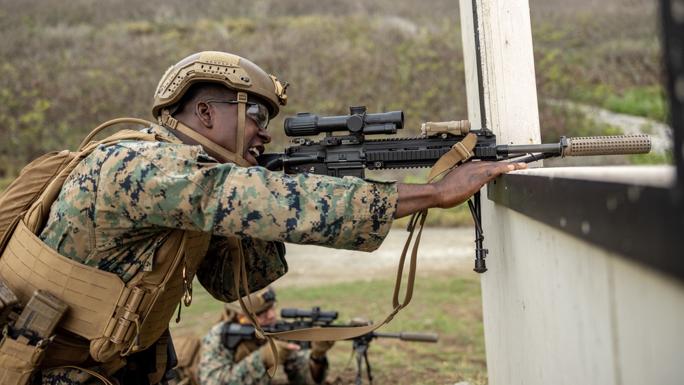 3d LCT conducts dry-fire training at MCBH