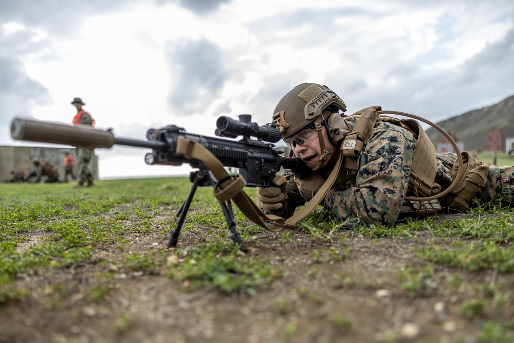 3d LCT conducts dry-fire training at MCBH