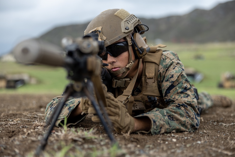 DVIDS - Images - 3d LCT conducts dry-fire training at MCBH [Image 8 of 9]