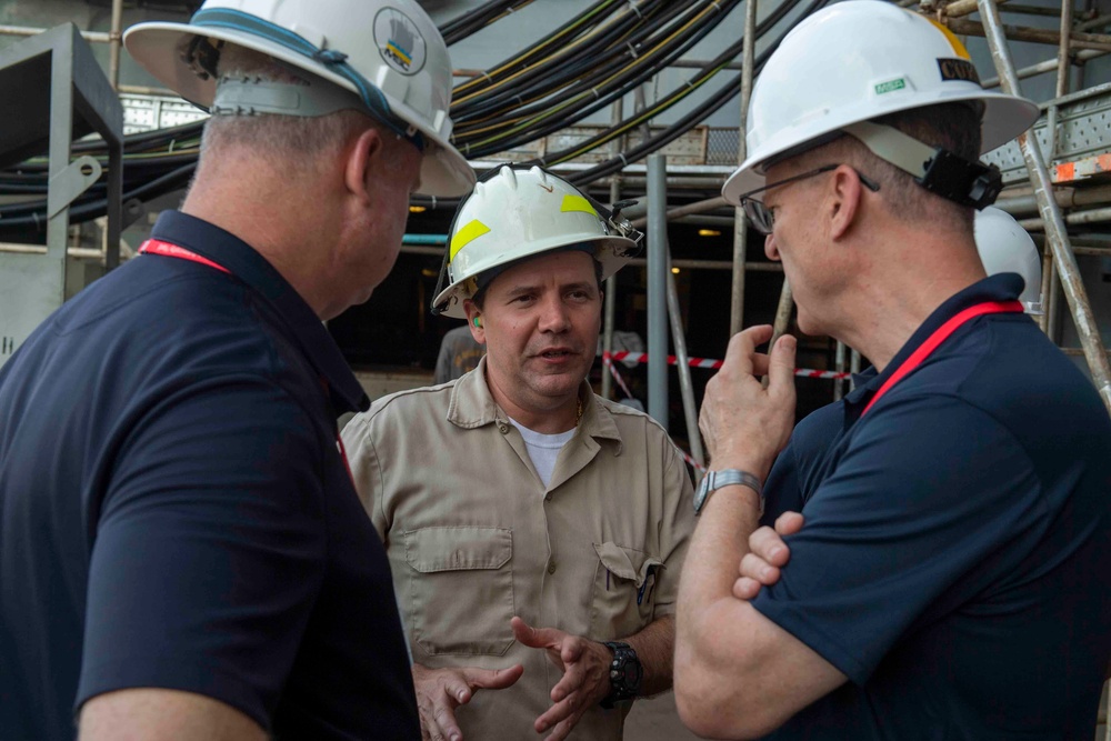 Rear Adm. Mike Wettlaufer visits Singapore