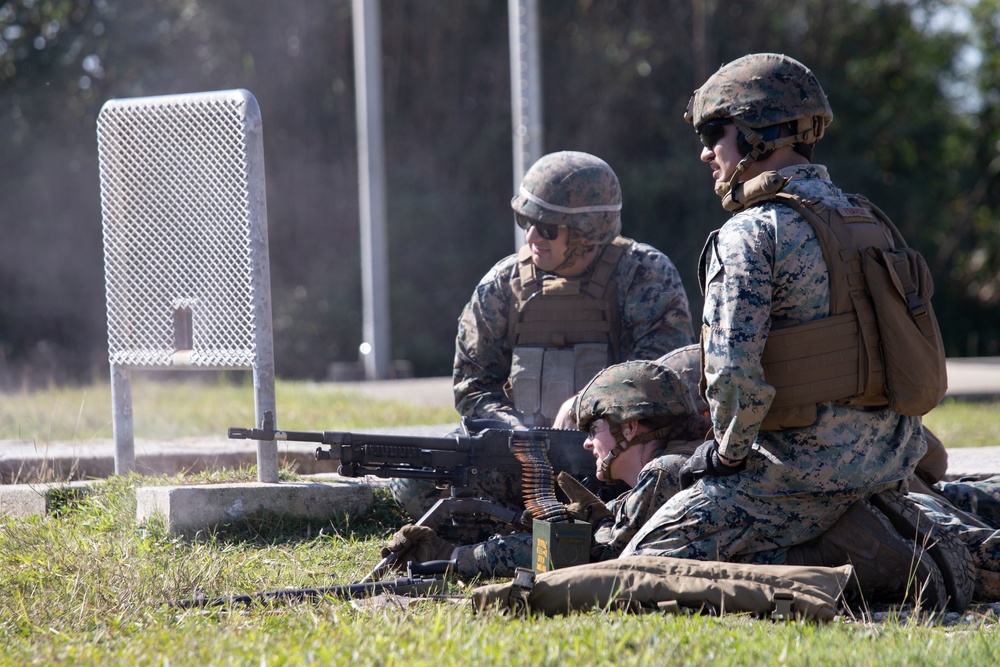 Combat Logistics Regiment 37 Marines Conduct M240B Medium Machine Gun Range