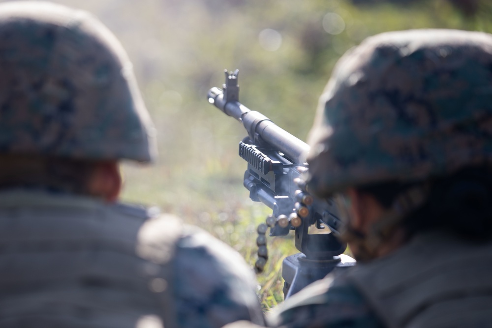 Combat Logistics Regiment 37 Marines Conduct M240B Medium Machine Gun Range