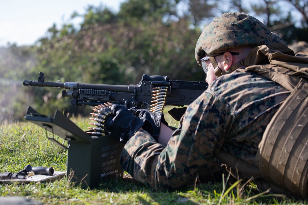 Combat Logistics Regiment 37 Marines Conduct M240B Medium Machine Gun Range