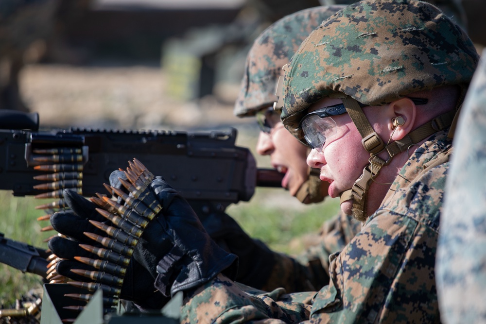 Combat Logistics Regiment 37 Marines Conduct M240B Medium Machine Gun Range