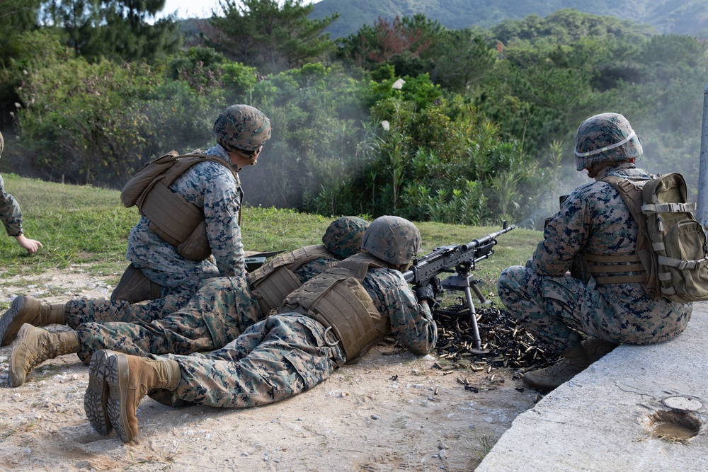 Combat Logistics Regiment 37 Marines Conduct M240B Medium Machine Gun Range