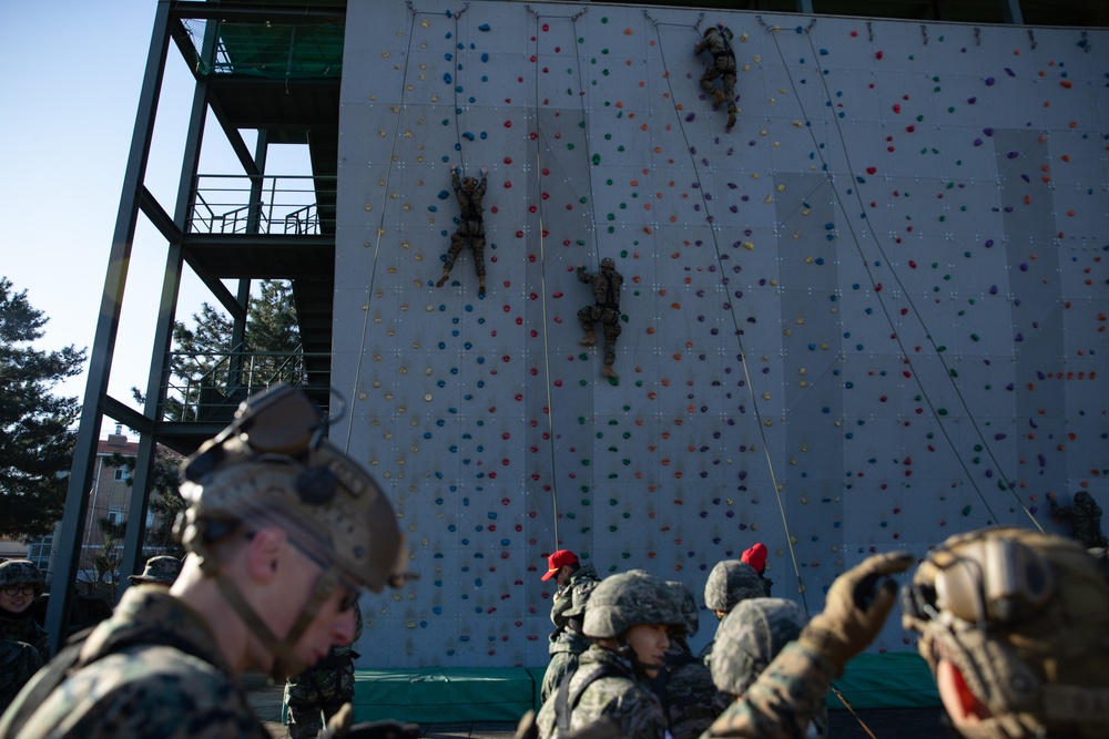 DVIDS - Images - KMEP 23.1: U.S. Marines and Republic of Korea Marines ...