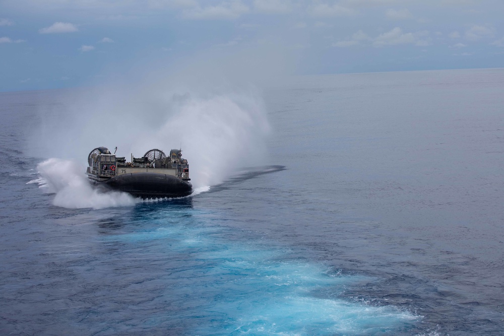 Makin Island LCAC Operations