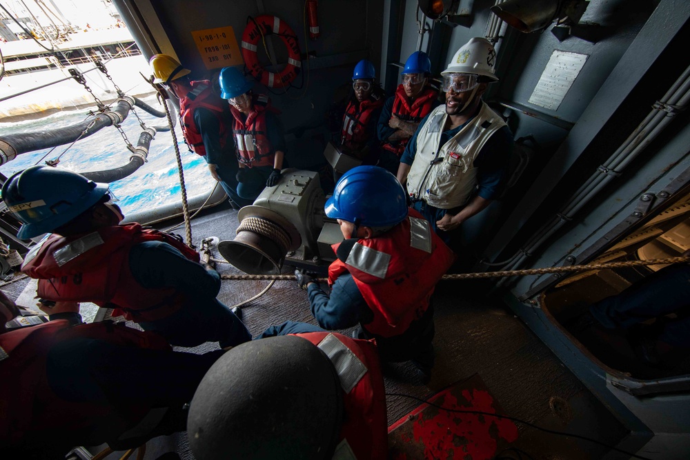 Makin Island Refueling at Sea