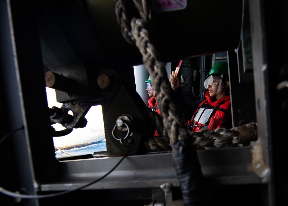 Makin Island Refueling at Sea