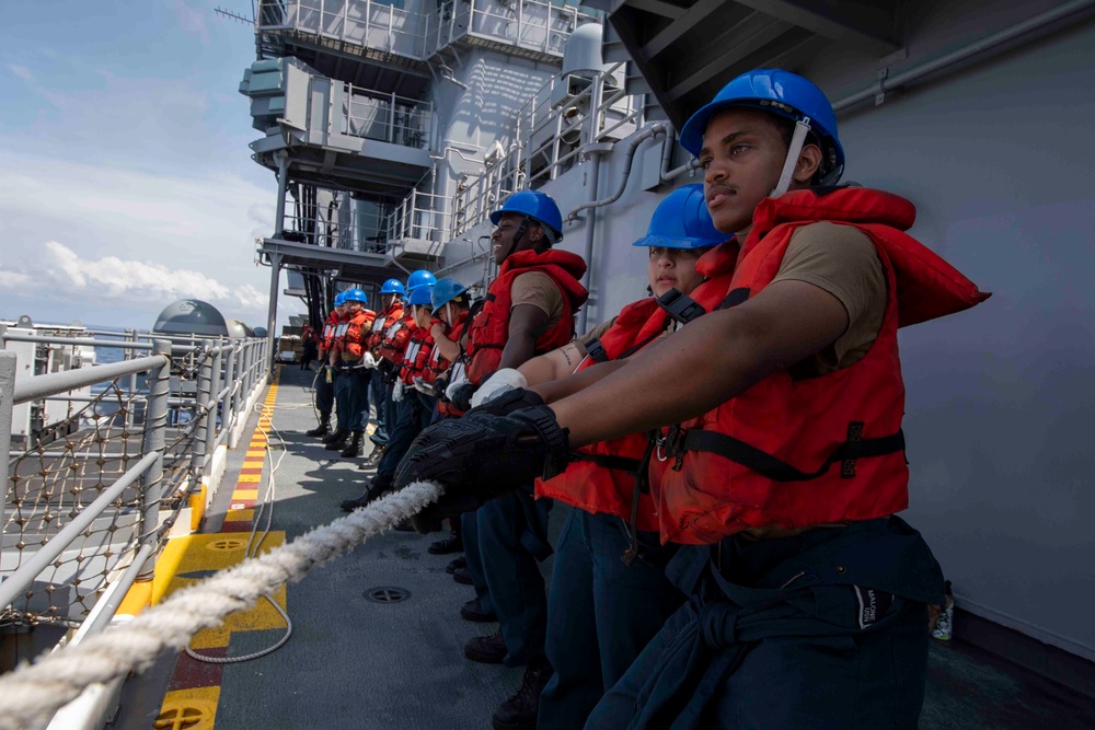 Makin Island Refueling at Sea