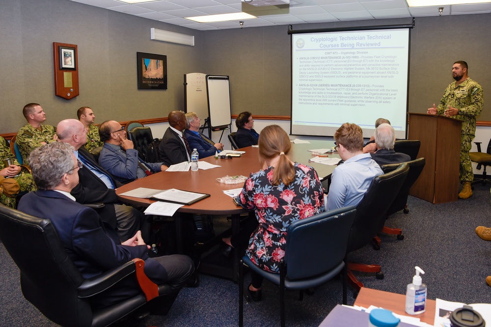 ACE Team Reviews Six Information Warfare Courses and Two Ratings
