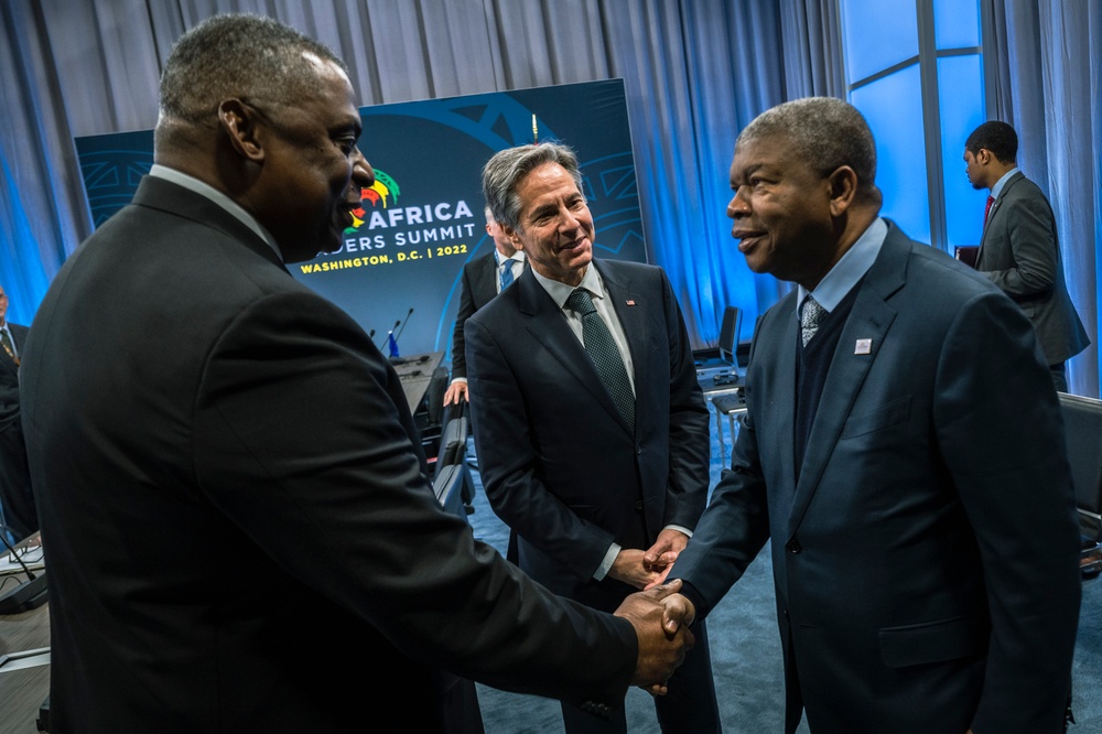 SECDEF Hosts Africa Leaders Summit