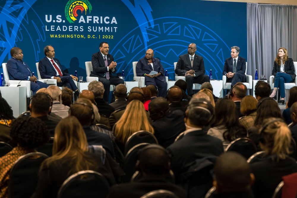 SECDEF Hosts Africa Leaders Summit