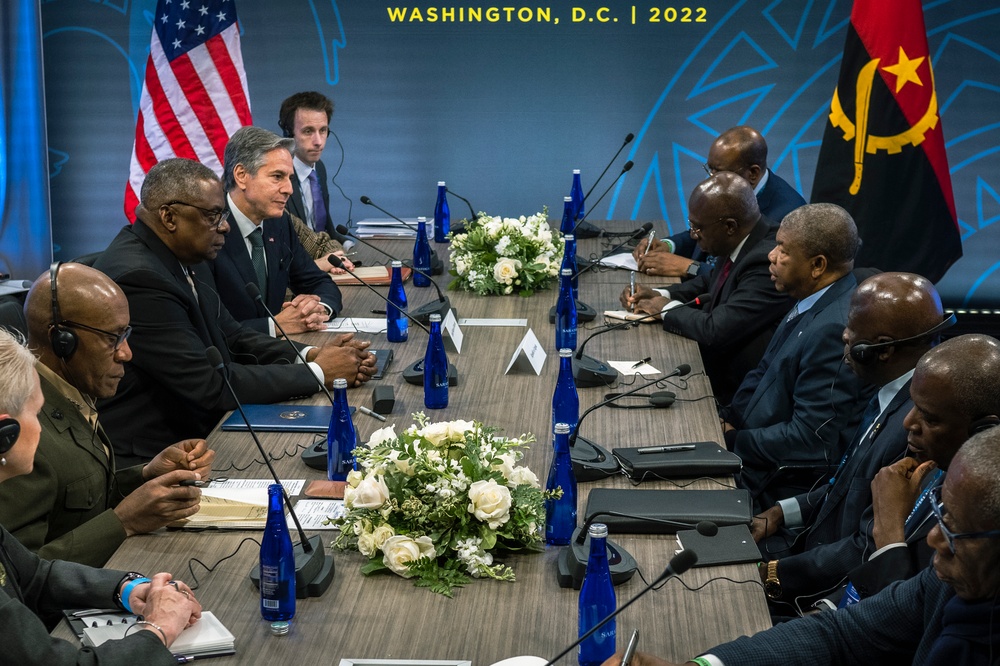 SECDEF Hosts U.S.-Africa Leaders Summit