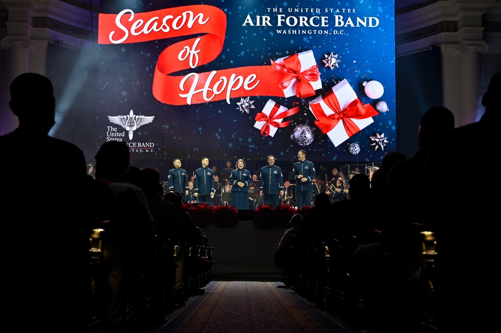 CSAF Brown attends holiday concert