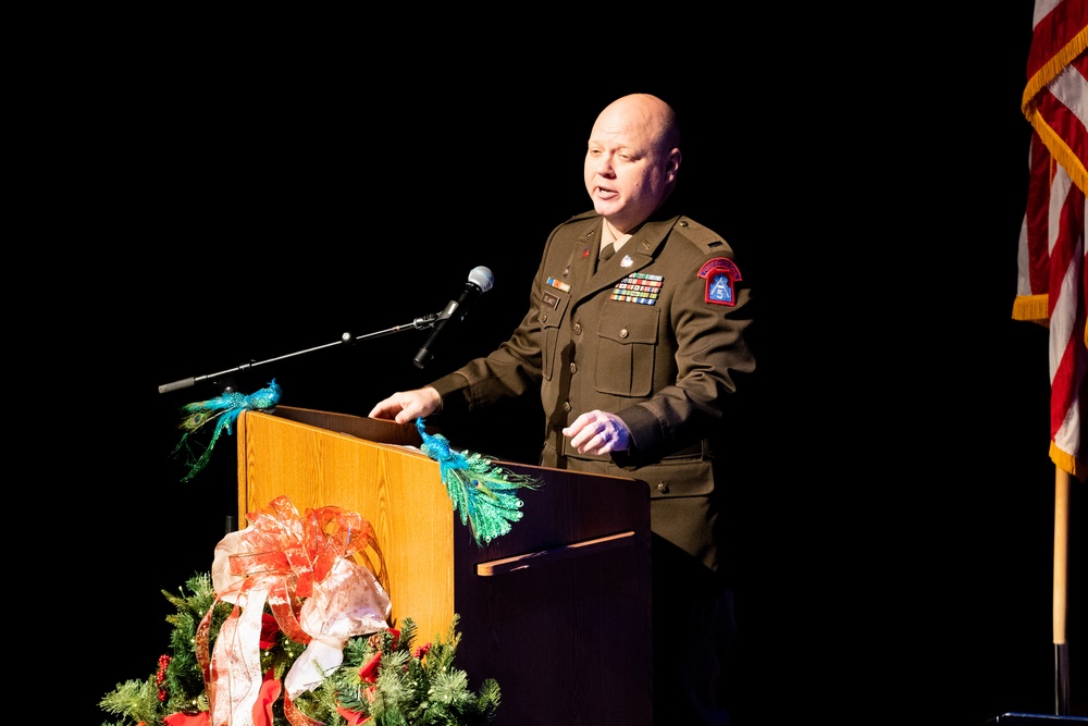 323d Army Band spreads cheer during holiday concert