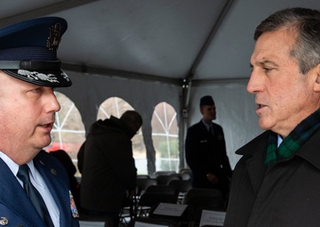 Dover AFB leadership participates in Wreaths Across America ceremony