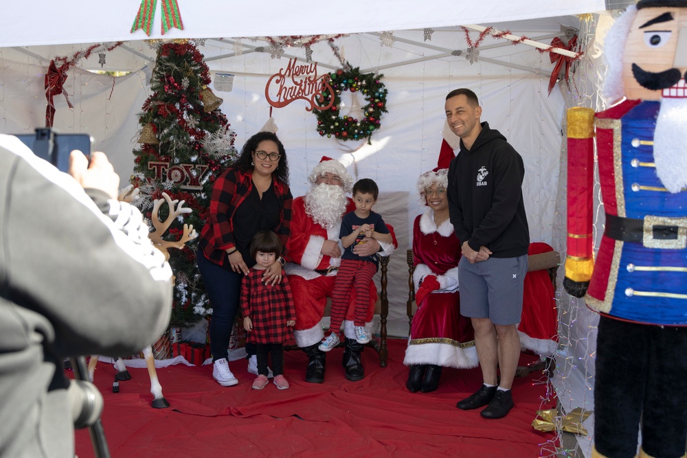 The Exceptional Family Member Program hosts holiday event