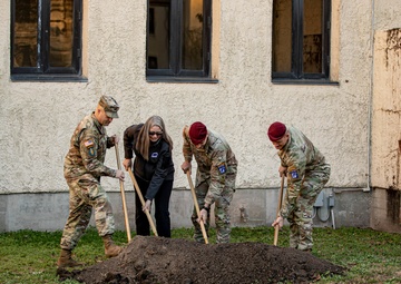 Groundbreaking For Fort Bragg Innovation Outpost Begins