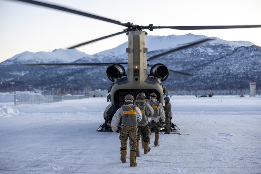 2d Reconnaissance Battalion Participates in Cold Weather Training