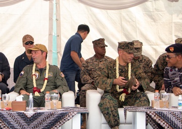 Anchorage Arrives in Surabaya for CARAT Indonesia