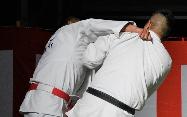 NAVSUP FLC Yokosuka Sailors experience Japan’s year-end tradition