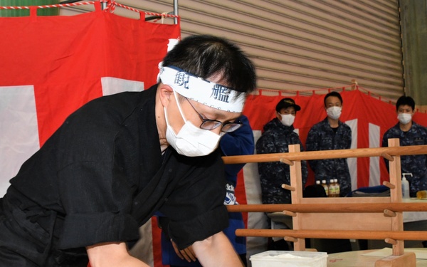 NAVSUP FLC Yokosuka Sailors experience Japan’s year-end tradition