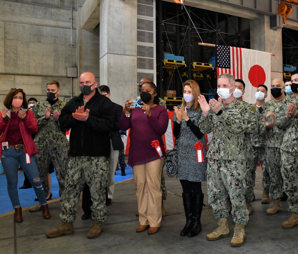 NAVSUP FLC Yokosuka Sailors experience Japan’s year-end tradition