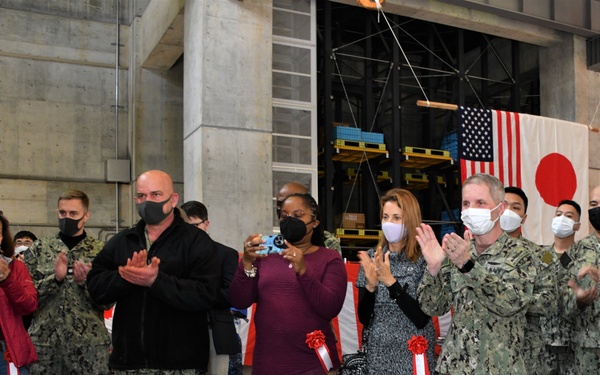 NAVSUP FLC Yokosuka Sailors experience Japan’s year-end tradition