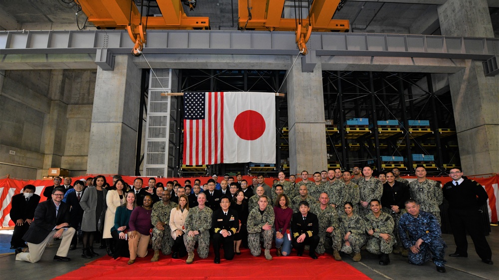 NAVSUP FLC Yokosuka Sailors experience Japan’s year-end tradition