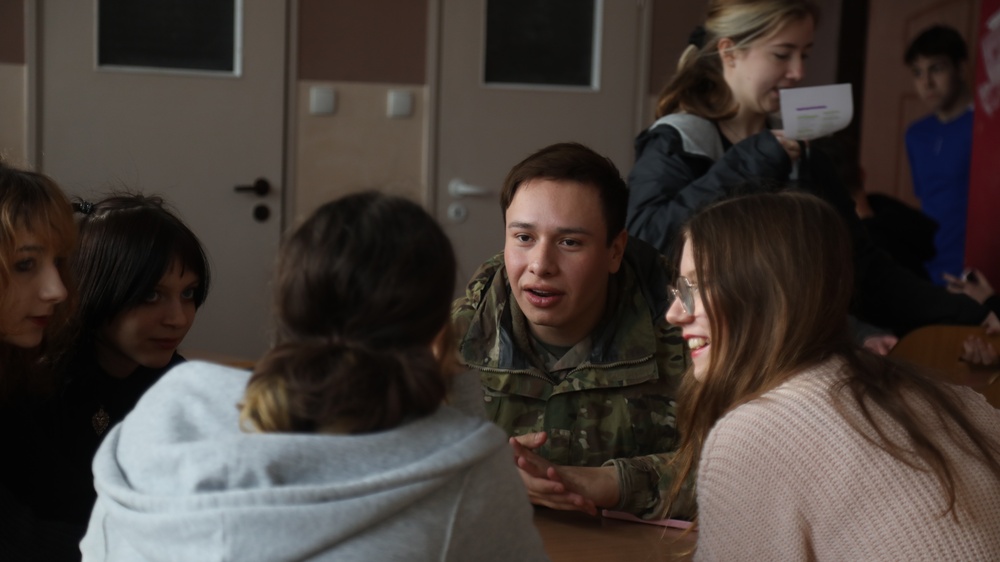 GREYWOLF Troopers Visit Polish Students