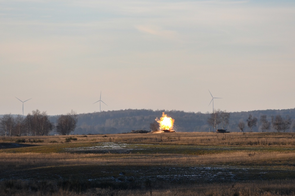 1-91 CAV, 173rd AB fire TOW missiles