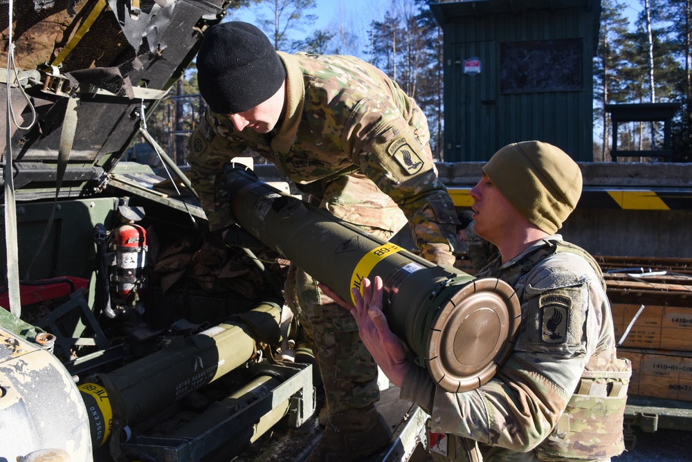 1-91 CAV, 173rd AB fire TOW missiles