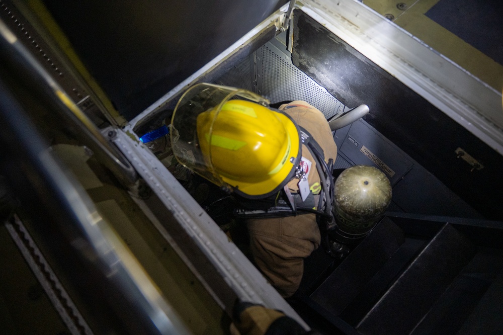 PSAB Fire Conducts KC-10 Emergency Response Training Exercise