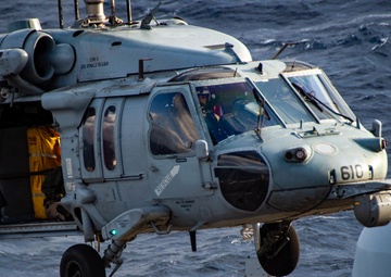 USS Ronald Reagan (CVN 76) combat systems and helicopter operations